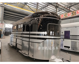 運馬車